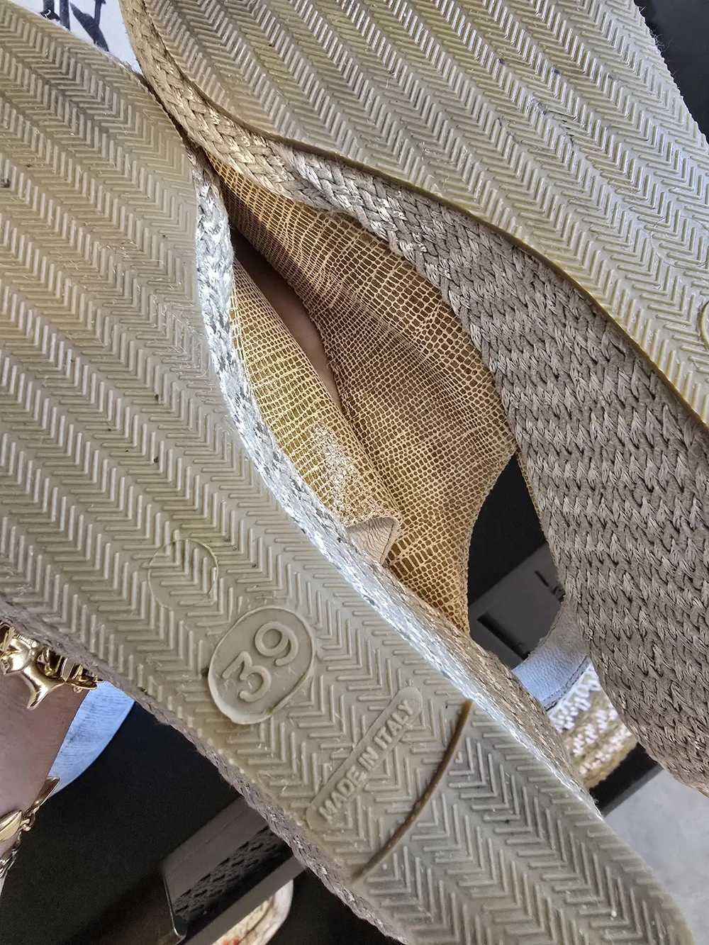 clorinda antinori chic gold